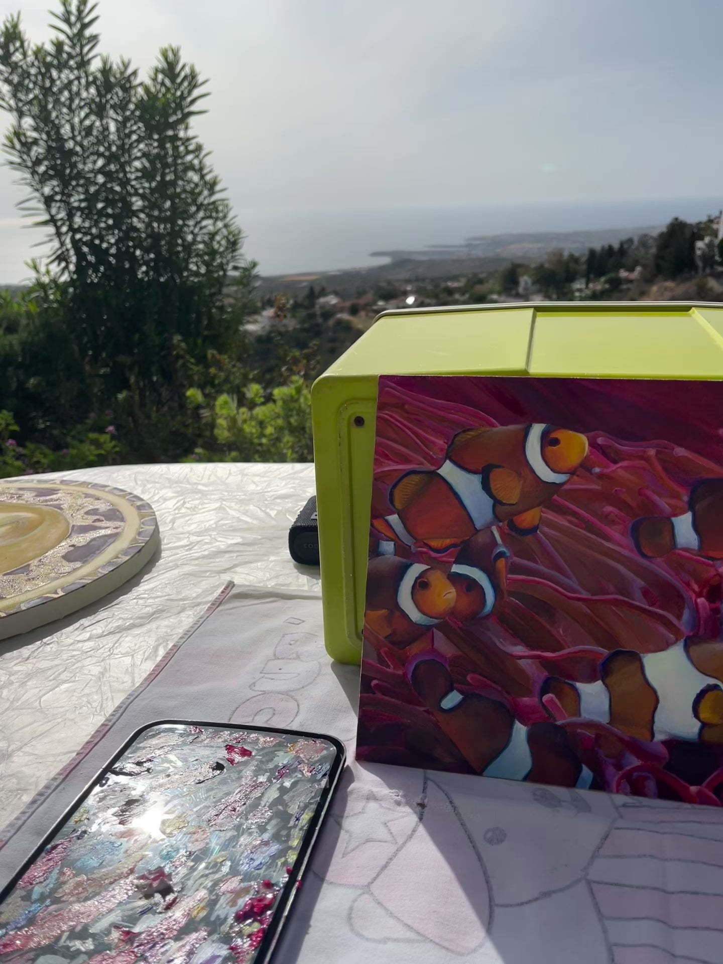 Clownfish commission